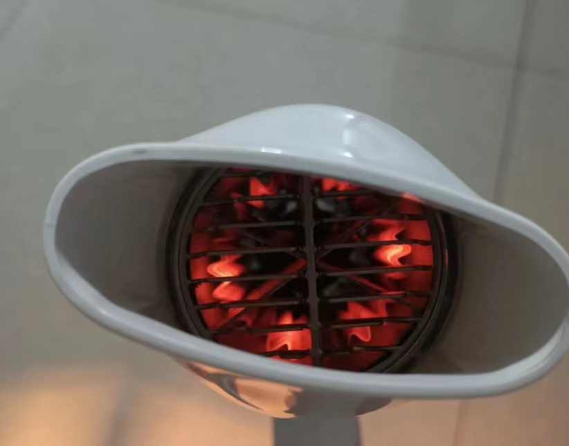 吹風機里面的鐵絲發紅